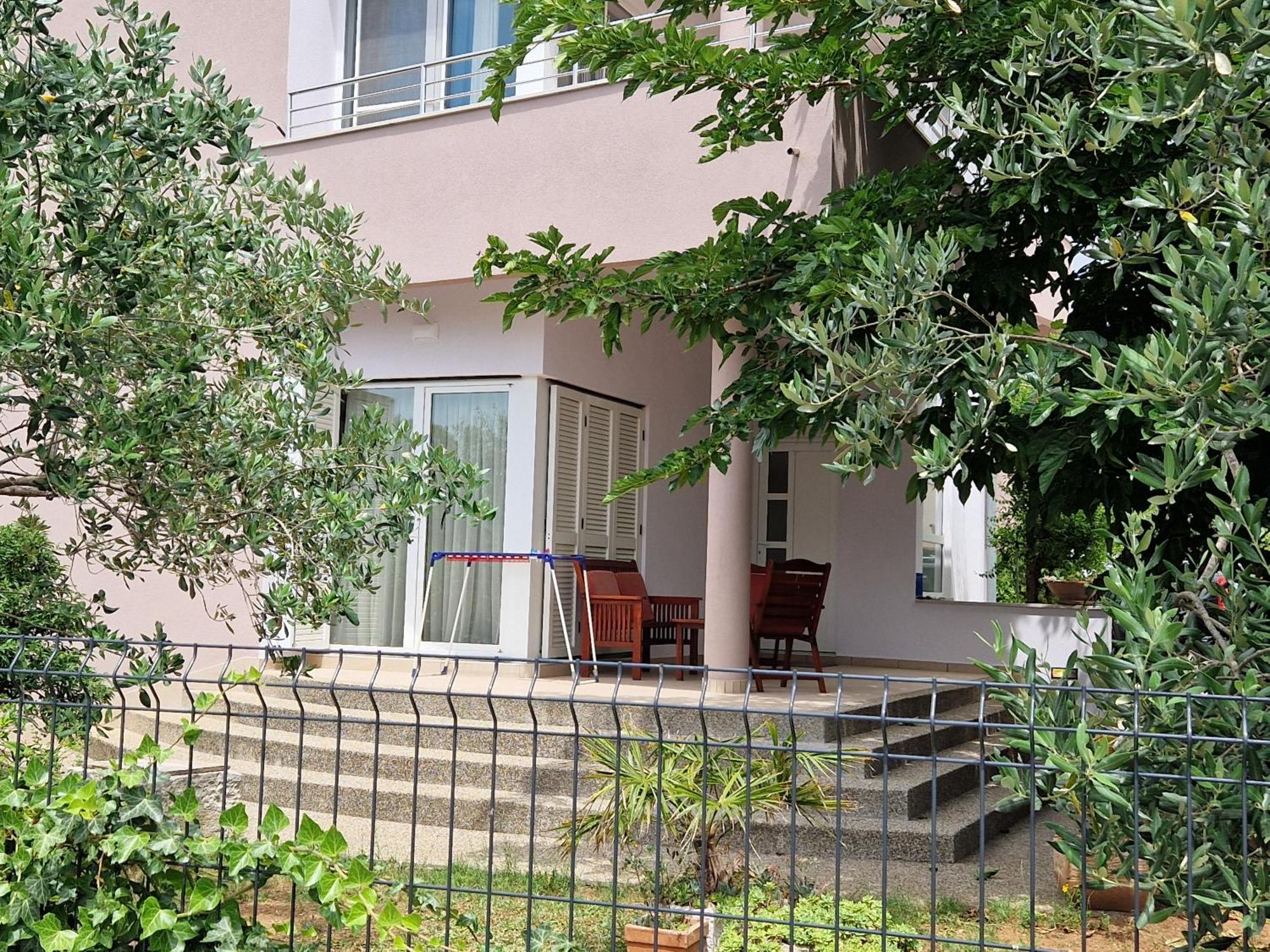 Romantic Oasis Apartments Ζαντάρ Εξωτερικό φωτογραφία