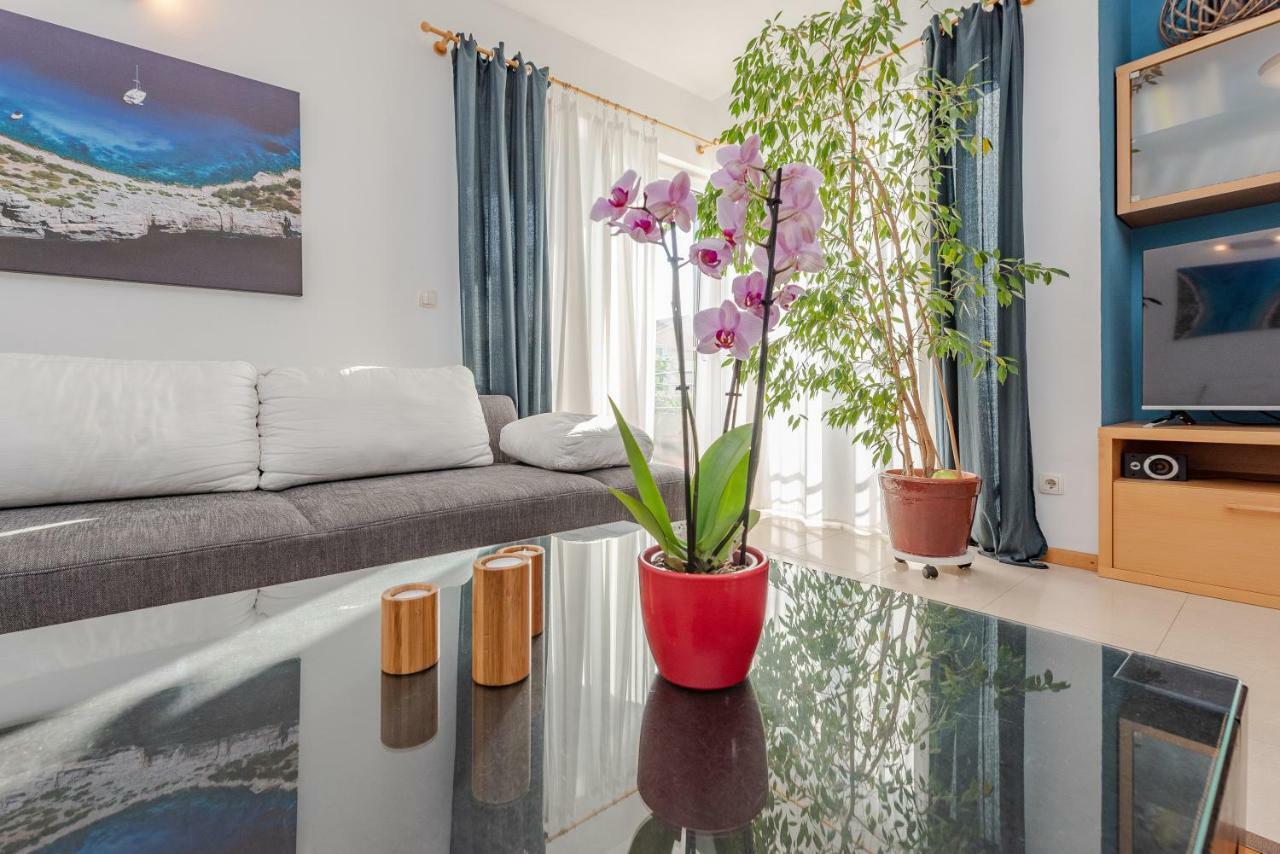 Romantic Oasis Apartments Ζαντάρ Εξωτερικό φωτογραφία